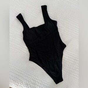 Cupshe x Kittenish, NWT Classic Black One Piece Swimsuit, Size M
